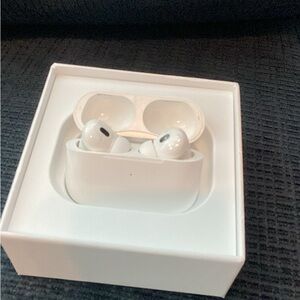 Apple Wireless Earbuds with Charging Case